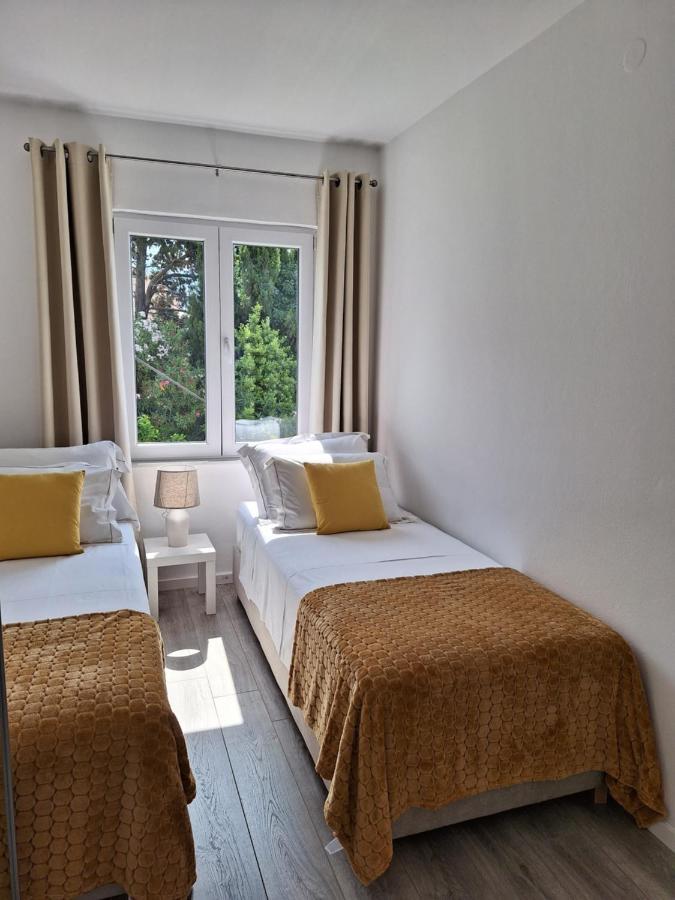 Apartment Ivy Mlini Bagian luar foto