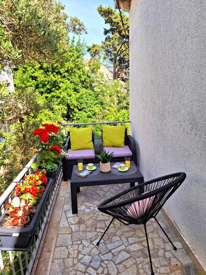 Apartment Ivy Mlini Bagian luar foto