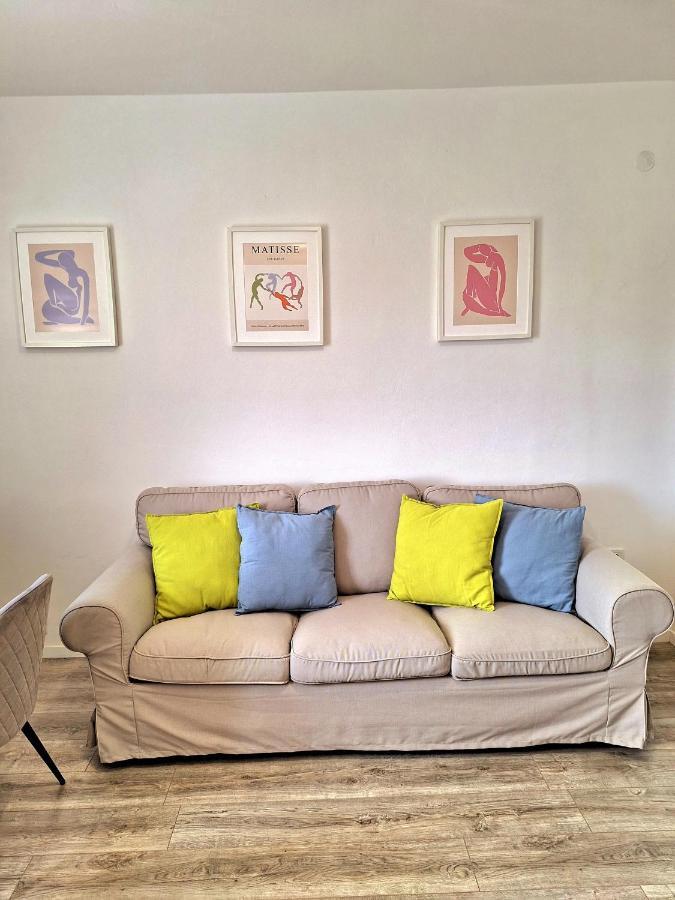 Apartment Ivy Mlini Bagian luar foto